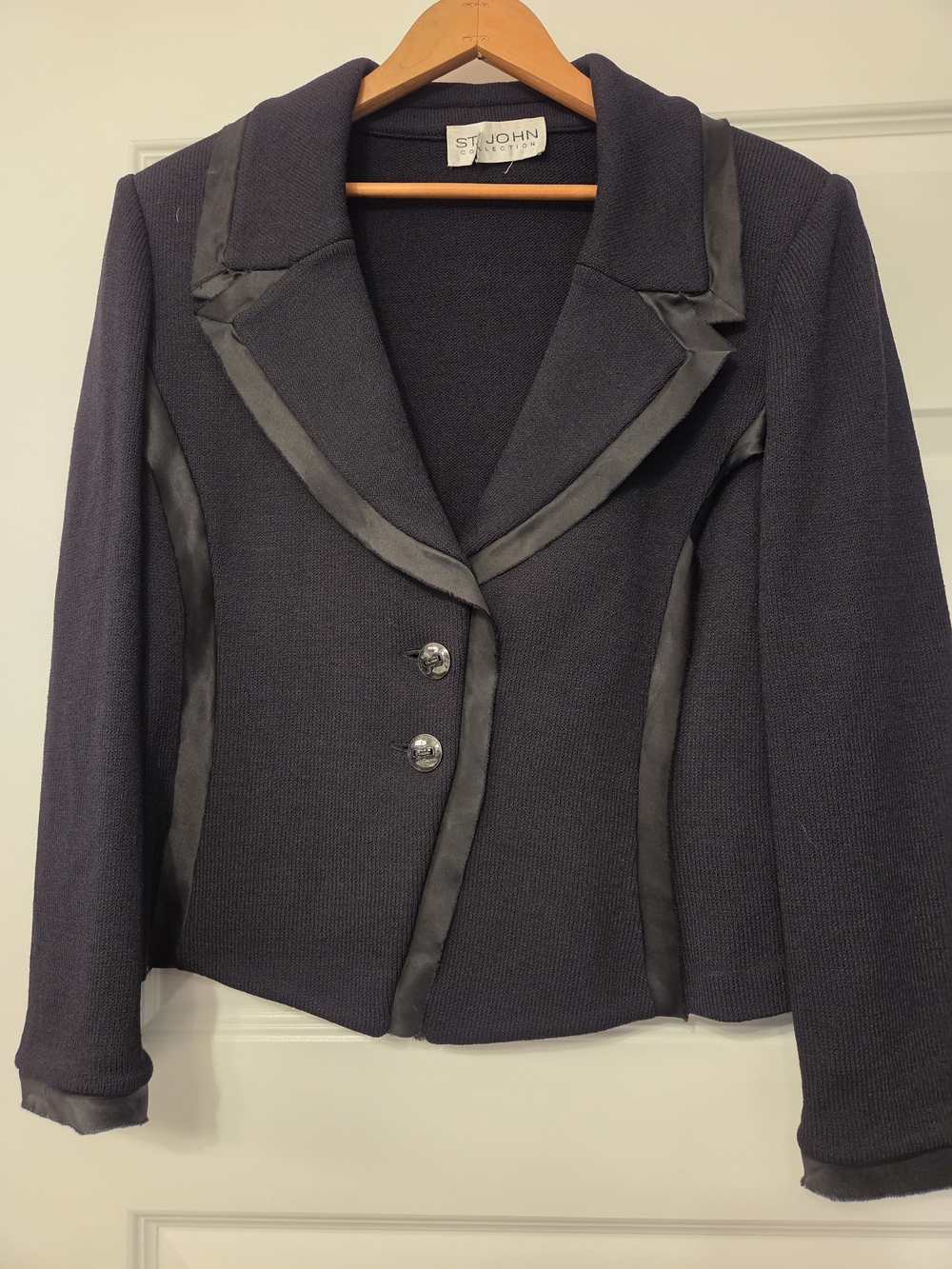 St. John Black Knit Blazer with Satin Piping